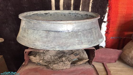 مايى دْزَرْكثا ܡܵܝ̈ܐܹ ܕܙ݂ܿܪܟܬ݂ܐܵ: