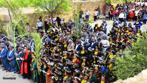 صور من زاوية اخرى… مسيرة عيد السعانين في بلدة القوش